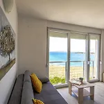 Appartamento Sunset View - Modern Two Bedroom With Amazing Sea View And Pool