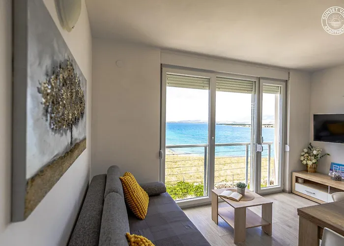 דירה Sunset View - Modern Two Bedroom With Amazing Sea View And Pool