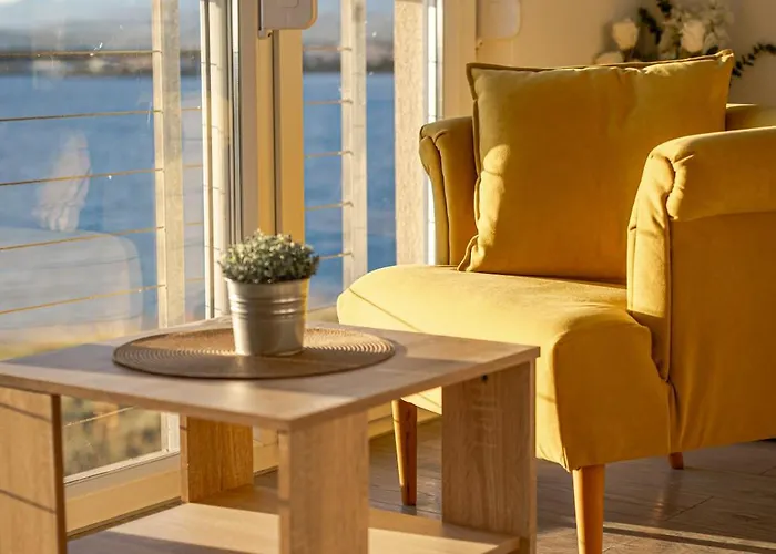 Sunset View - Modern Two Bedroom With Amazing Sea View And Pool *