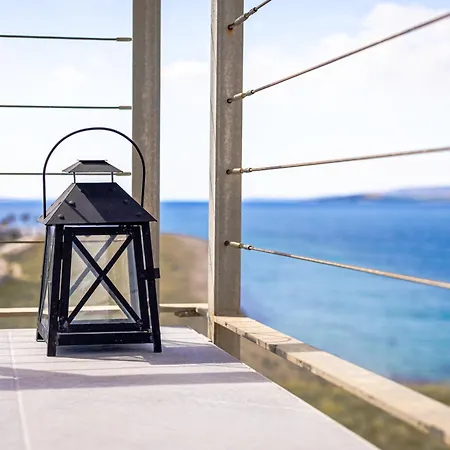 Sunset View - Modern Two Bedroom With Amazing Sea View And Pool Апартаменты